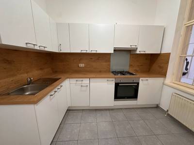 Unbefristeter 3-Zimmer-Altbau für WG oder Familie – Bild 3