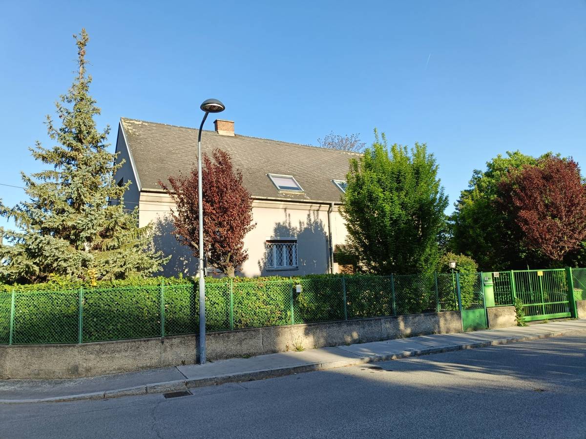 Viel Platz in Wien: Haus mit Garten, 2 Küchen & 2 Bädern - Ansicht 2