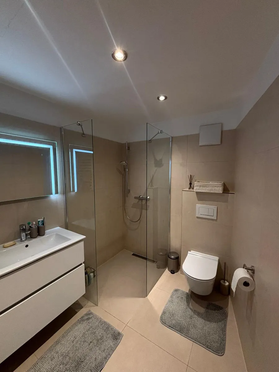 Exklusive Dachgeschosswohnung mit Terrasse & Fernblick im 17. Bezirk - Vista 2