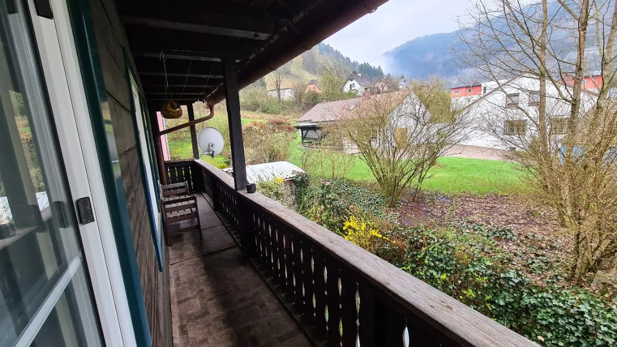 *3-Zimmer 67m² saniert mit Balkon* Mietwohung in Top Lage zu Vermieten - Ansicht 2