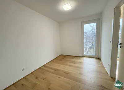 Moderne 2 Zimmer Wohnung mit Terrasse | Nur 1 Min. zur U3 – Bild 3