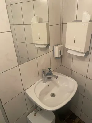Gewerbeimmobilie mieten in Wien – 150 m², € 1.450 – Bild 6 von 38