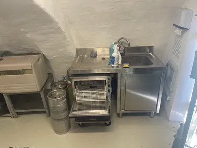 Gewerbeimmobilie mieten in Wien – 150 m², € 1.450 – Bild 22 von 38