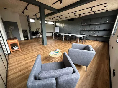 Immobilie mieten in Vöcklabruck – 67 m², € 120 – Bild 2 von 16