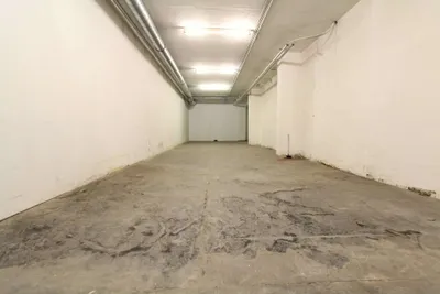 Gewerbeimmobilie mieten in Wien – 90 m², € 512