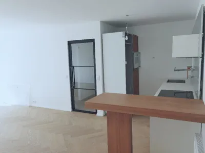 3 Zimmer - Luxus Design Erstbezug - Grünruhelage inkl. Balkon + Kellerabteil – Bild 3
