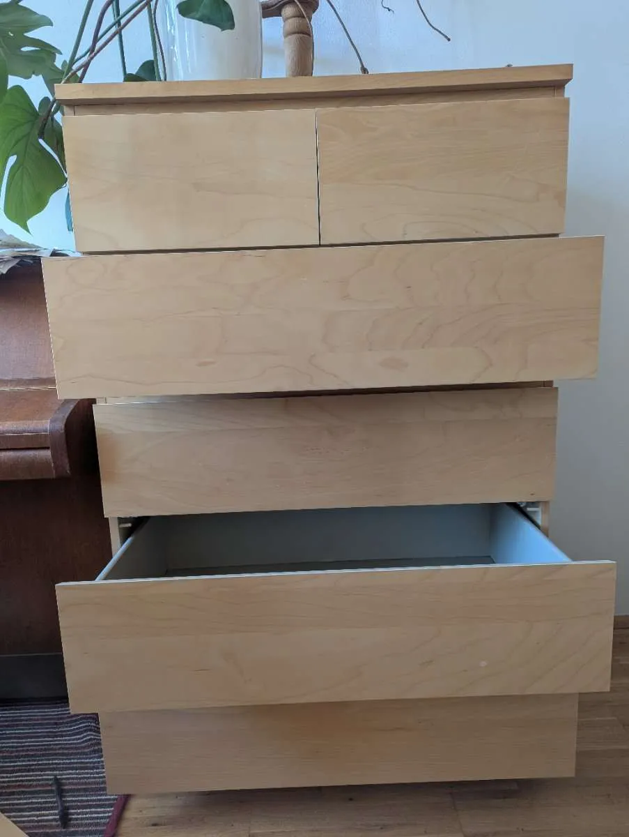 Ikea Malm Kommode Buche, € 5,- (1070 Wien)