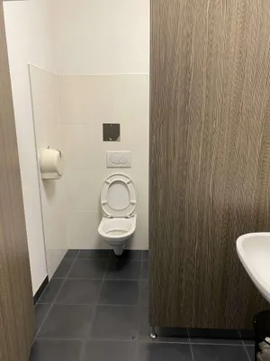 5-Zimmer-Gewerbeimmobilie mieten in Graz – 122 m², € 10 – Bild 15 von 18