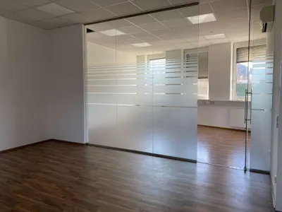 5-Zimmer-Gewerbeimmobilie mieten in Graz – 122 m², € 10 – Bild 9 von 18