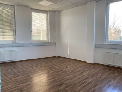 5-Zimmer-Gewerbeimmobilie mieten in Graz – 122 m², € 10 – Bild 11 von 18