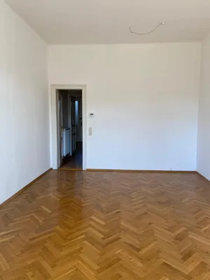 2-Zimmer-Wohnung mieten in Linz – 56 m², € 850 – Bild 2 von 14