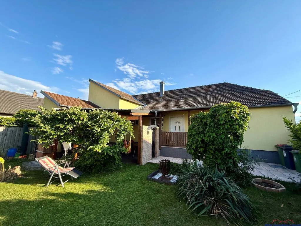 Top-Einfamilienhaus mit Traumgarten und Terrasse in Deutsch-Wagram - Kaufpreis: EUR 385.000,-- !!!, Deutsch-Wagram