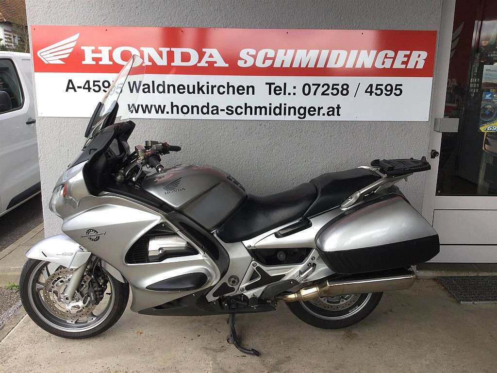 Honda ST 1300 Pan-European Tourer