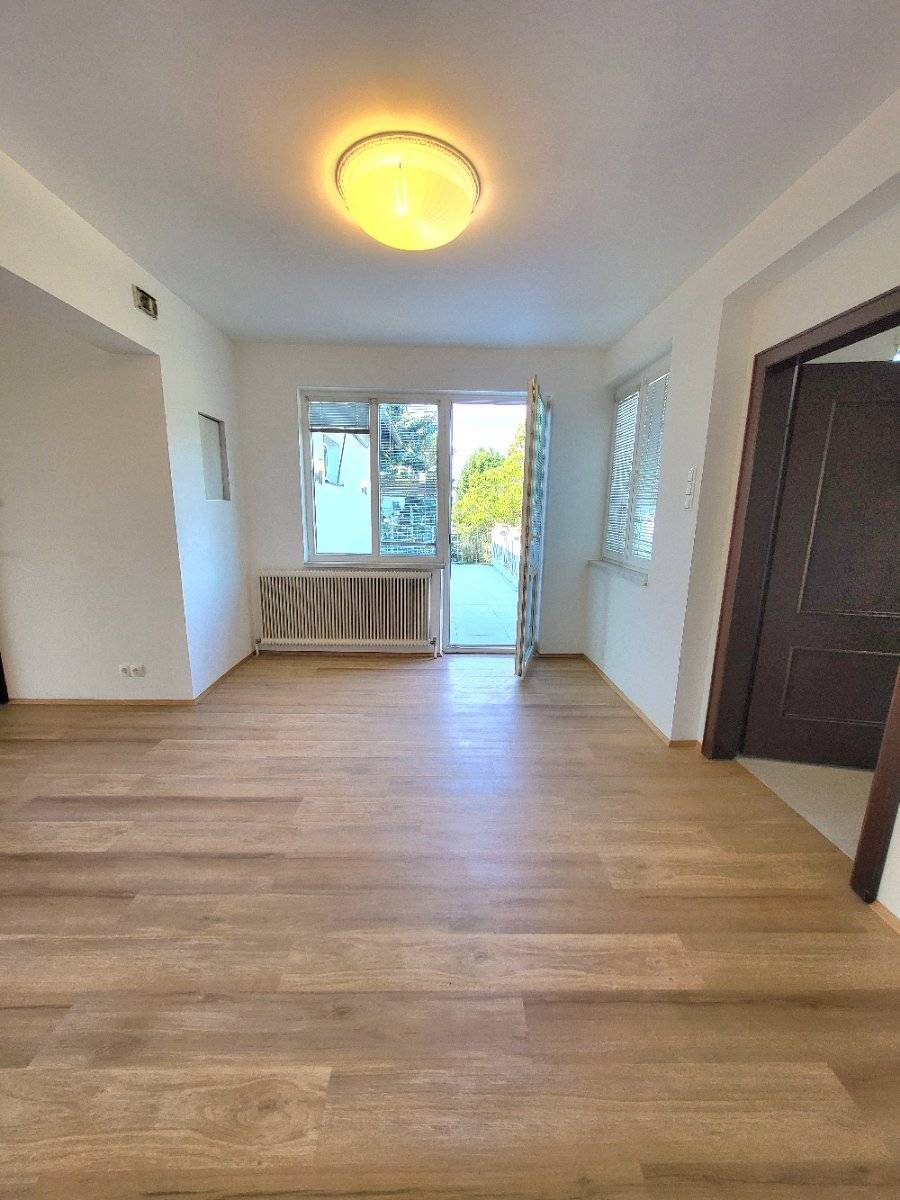 Großzügige 4-Zimmer-Wohnung mit Sonnenterrasse in Guntramsdorf - Ansicht 2