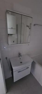 2-Zimmer-Wohnung mieten in Baden – 43,9 m², € 697 – Bild 6 von 15
