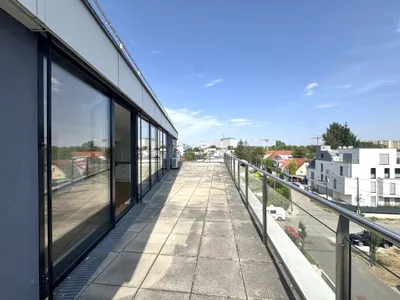 Terrassentraum zwischen Donauzentrum und Alter Donau - 3-Zimmer inkl. Klimaanlage und Einbauküche - – Bild 2
