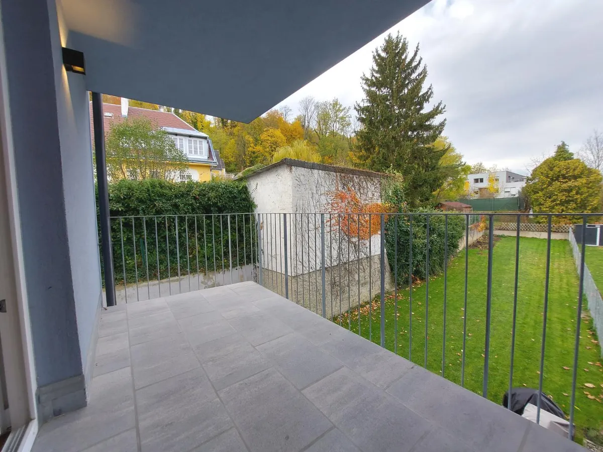 WOHNEN AM SCHLOSSBERG - GROSSZÜGIGE BALKONWOHNUNG IN ZENTRALER RUHELAGE - Ansicht 3