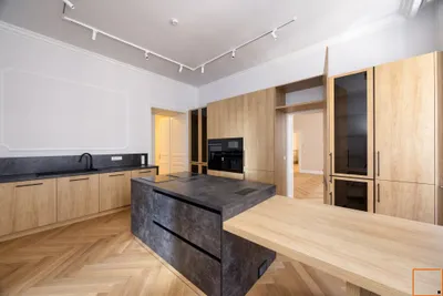 DIPLOMATENVIERTEL: Prachtvolle Residenz in der Marokkanergasse – Bild 2