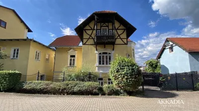 11-Zimmer-Immobilie kaufen in Baden – 298,39 m², € 699.000