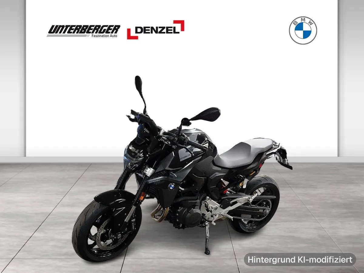 BMW F 900 R