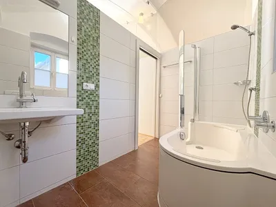 1-Zimmer-Wohnung mieten in Linz Land – 83 m², € 1.014 – Bild 7 von 12