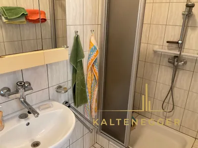 Immobilie kaufen in Neunkirchen – 271 m², € 298.000 – Bild 7 von 18
