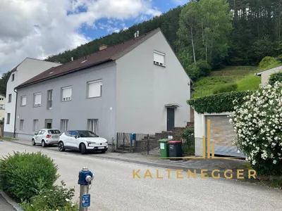 Immobilie kaufen in Neunkirchen – 271 m², € 298.000 – Bild 2 von 18