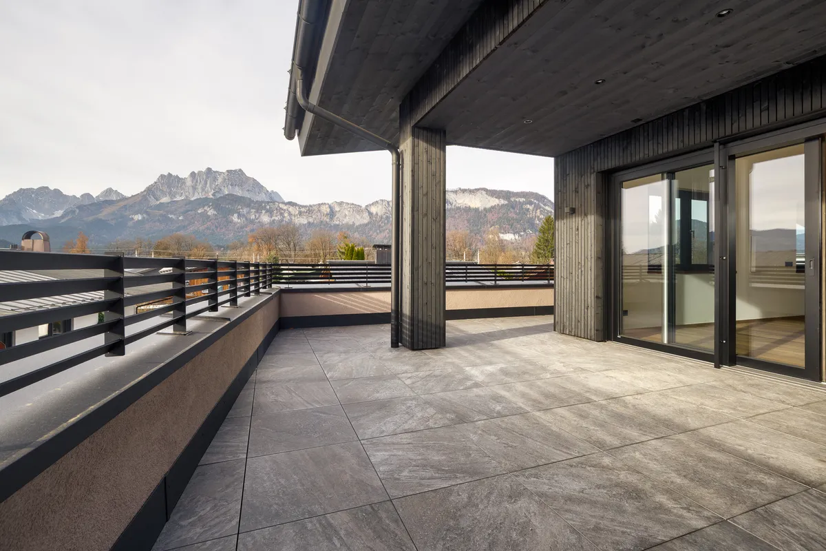 Neubau: Penthouse in Zentrumslage mit sonniger Panoramaterrasse - Ansicht 3