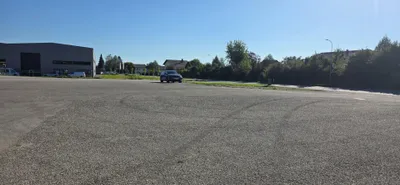 Gewerbeimmobilie mieten in Vöcklabruck – 1 300 m², € 8.067 – Bild 2 von 18
