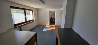 Gewerbeimmobilie mieten in Vöcklabruck – 1 300 m², € 8.067 – Bild 10 von 18