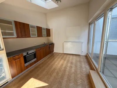 4-Zimmer-Wohnung mieten in Linz – 120 m², € 1.475