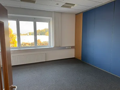 Gewerbeimmobilie mieten in Vöcklabruck – 240 m², € 1.200 – Bild 6 von 11