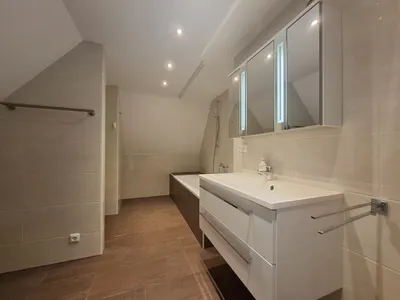 7-Zimmer-Haus mieten in Steyr – 190 m², € 2.081 – Bild 35 von 36