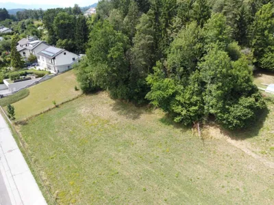 Grundstück kaufen in Klagenfurt – 581 m², € 175.000 – Bild 1 von 3