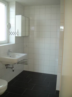 1-Zimmer-Wohnung mieten in Kitzbühel – 37 m², € 680 – Bild 3 von 4