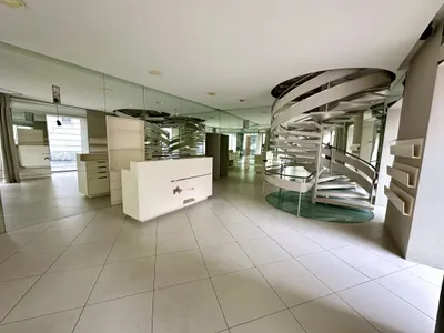 4-Zimmer-Gewerbeimmobilie mieten in Graz – 133 m², € 3.582