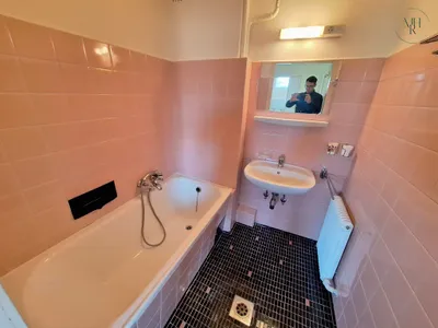 6-Zimmer-Gewerbeimmobilie mieten in Baden – 240 m², € 2.400 – Bild 7 von 18