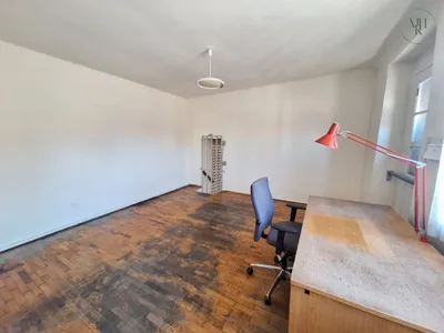 6-Zimmer-Gewerbeimmobilie mieten in Baden – 240 m², € 2.400 – Bild 14 von 18
