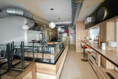 Gewerbeimmobilie mieten in Linz – 65 m², € 2.850