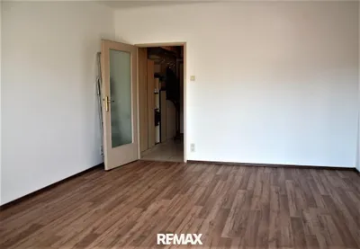 2-Zimmer-Immobilie mieten in Bruck an der Leitha – 50 m², € 730 – Bild 3 von 10