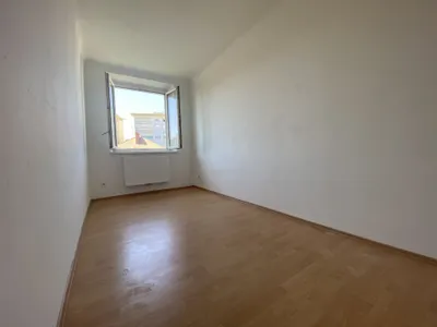 2-Zimmer-Wohnung mieten in Krems an der Donau – 75,83 m², € 801 – Bild 8 von 11