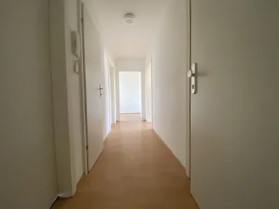 2-Zimmer-Wohnung mieten in Krems an der Donau – 75,83 m², € 801 – Bild 4 von 11