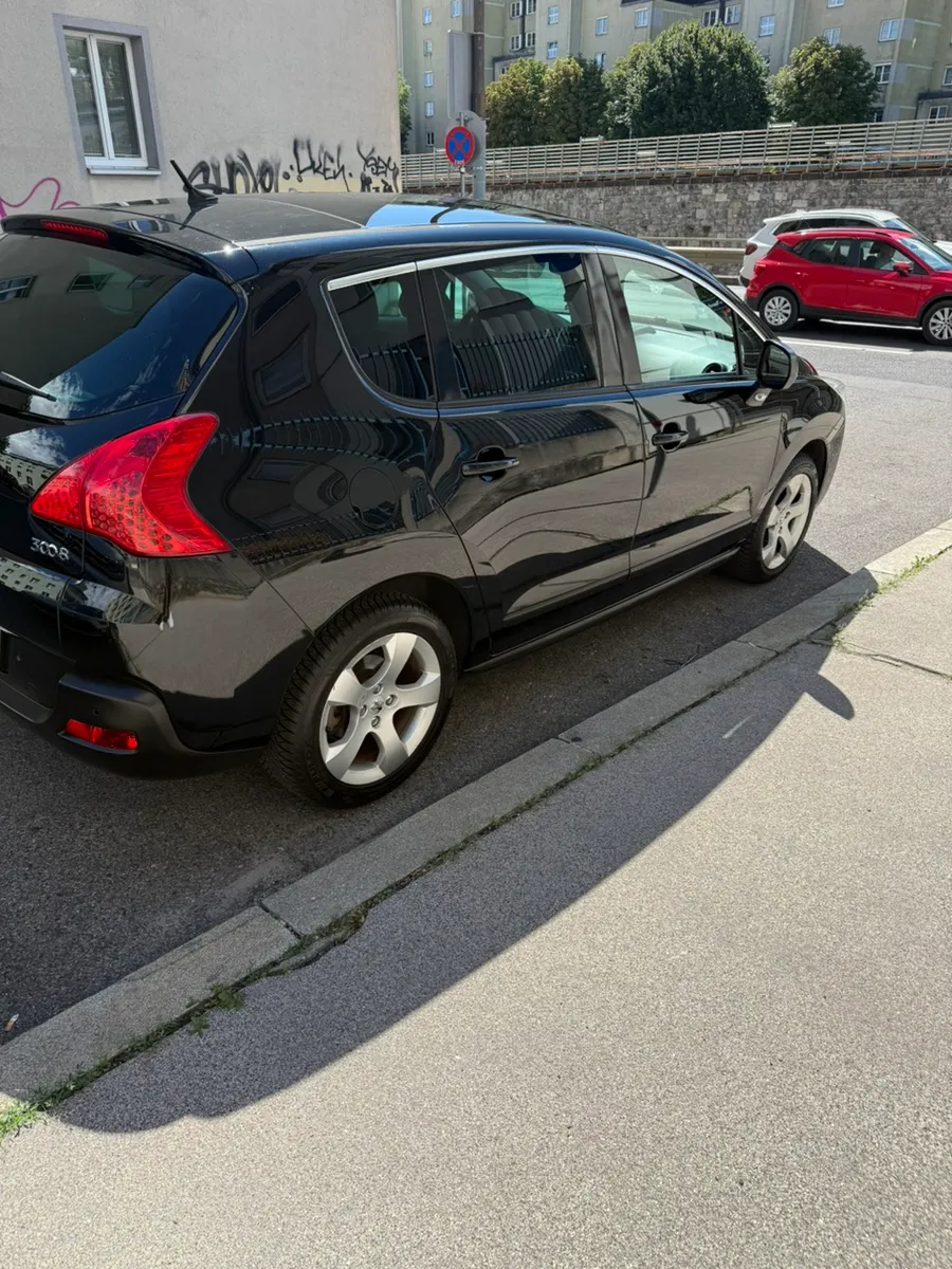 Peugeot 3008 2012 photo 3
