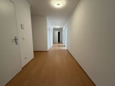 Gewerbeimmobilie mieten in Wien – 96 m², € 13 – Bild 4 von 11