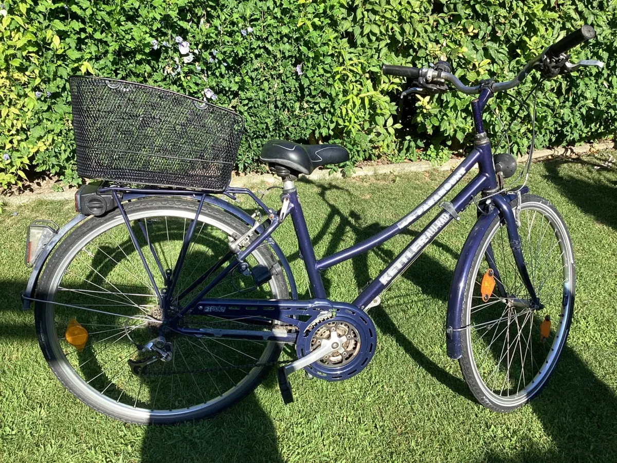 elektrofahrrad gazelle mittelmotor Medeo T10 LTD - Performance meets Style in Cycling – Clever Cycles 🇬🇧 TP4 Dream Kit. Bosch-Line-Smart Gehäuse:Saphir with both hands remaining