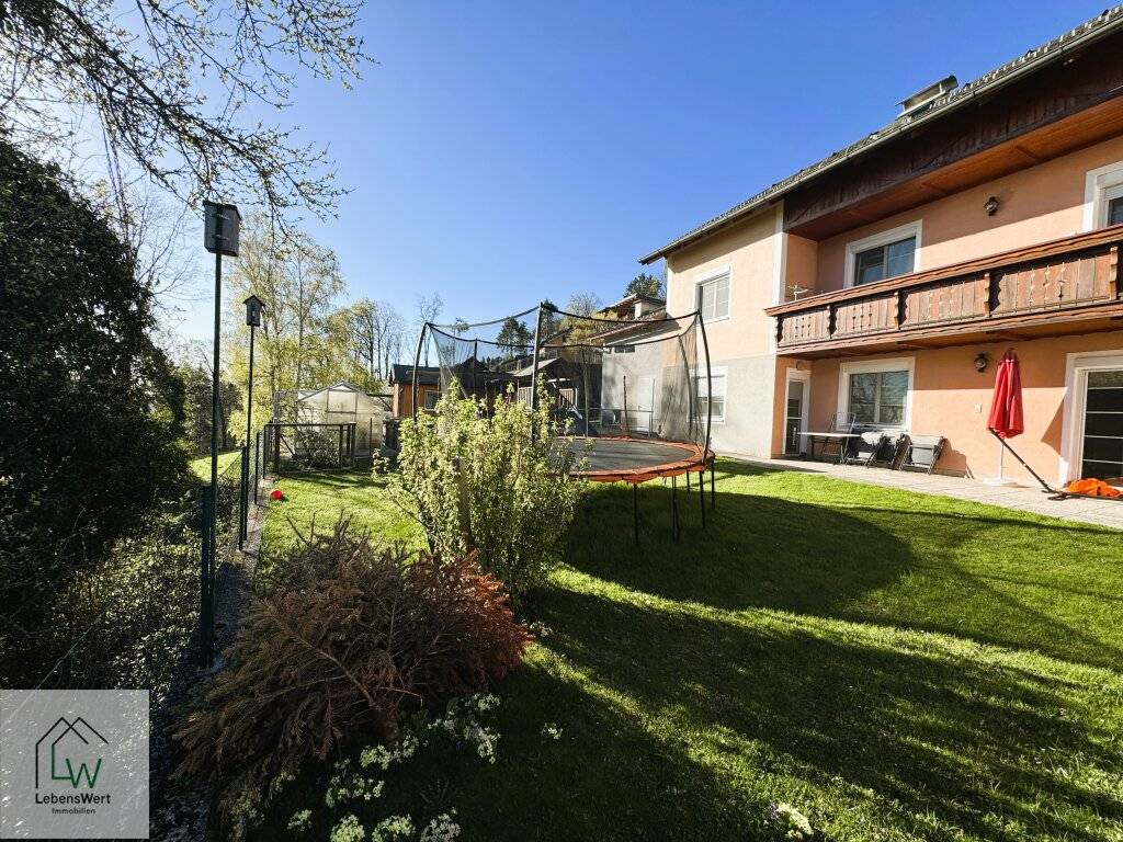 Haus in Ruhelage mit Garten | Garage + Carport | viel Platz | EUR 329.000 - Ansicht 2