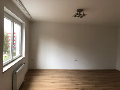 1-Zimmer-Wohnung mieten in Linz – 36 m², € 636 – Bild 2 von 12