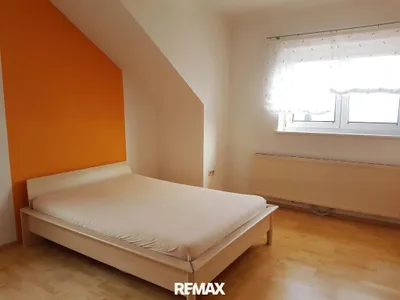 7-Zimmer-Haus kaufen in Neunkirchen – 219 m², € 199.000 – Bild 15 von 19