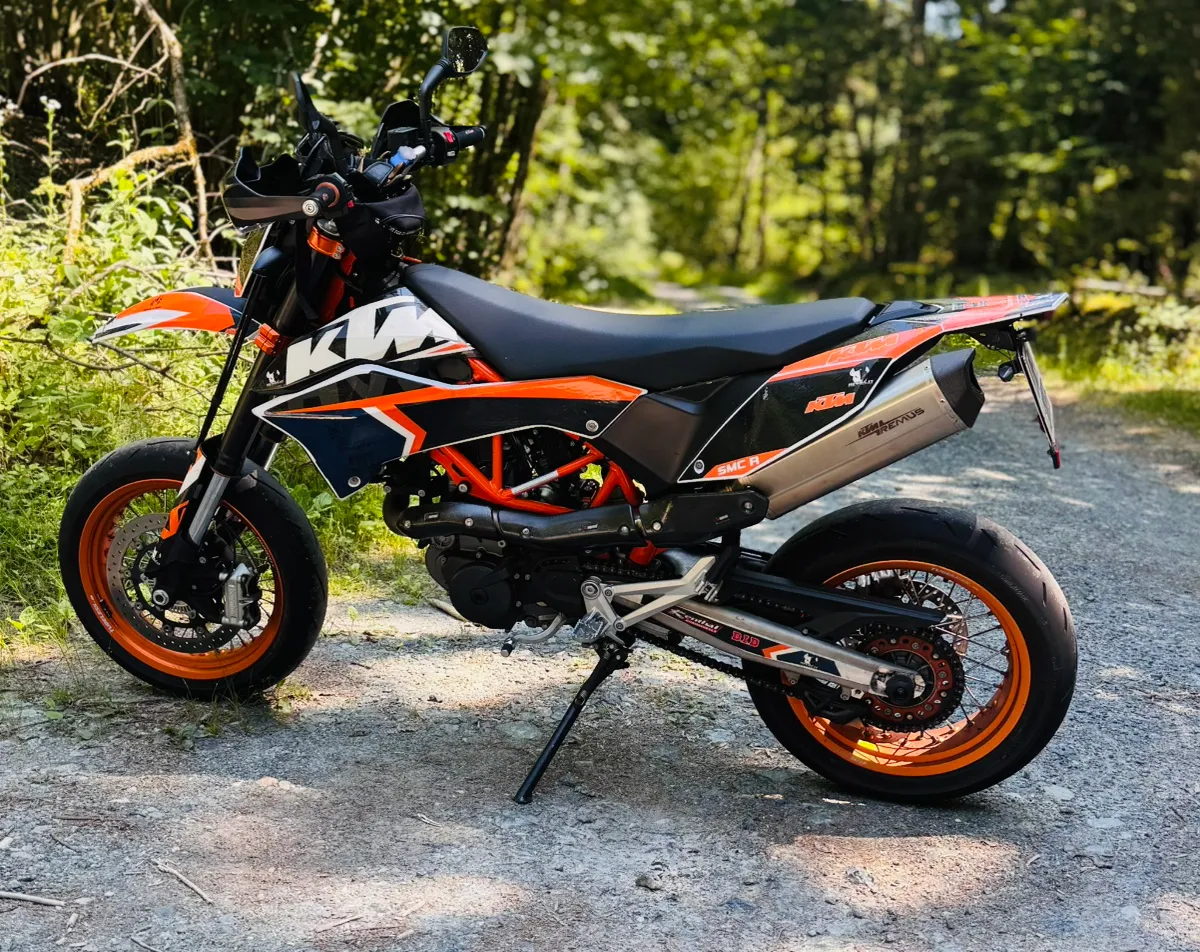 KTM 690