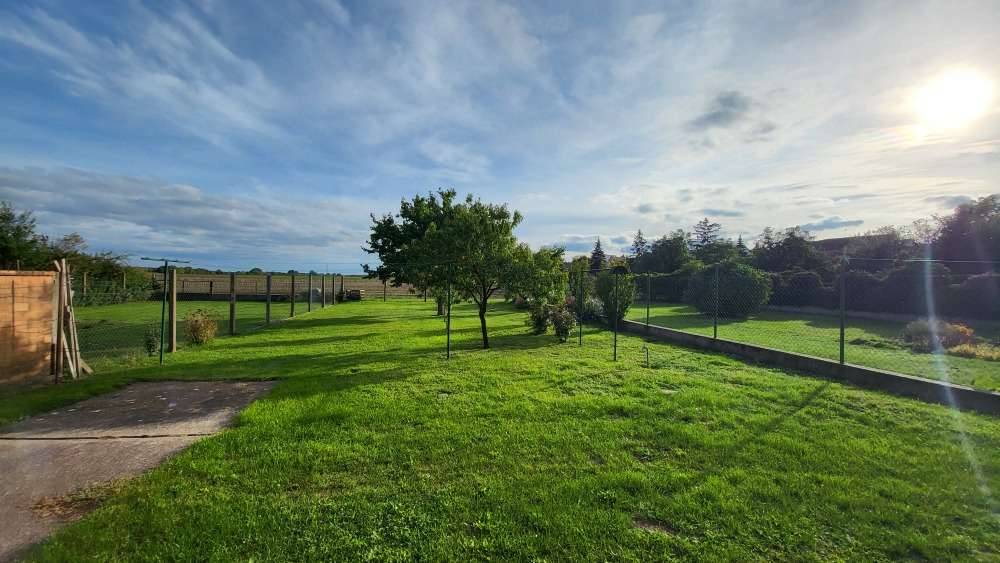 Haus mit Garten / Top Lage - Ansicht 2
